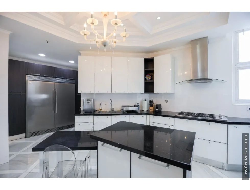 Venta de Penthouse en PH Luxor Torre 100, El Cangrejo