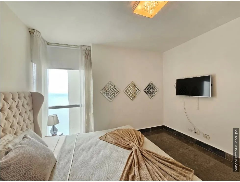 Venta de apartamento en PH Yoo & arts Tower, Avenida Balboa