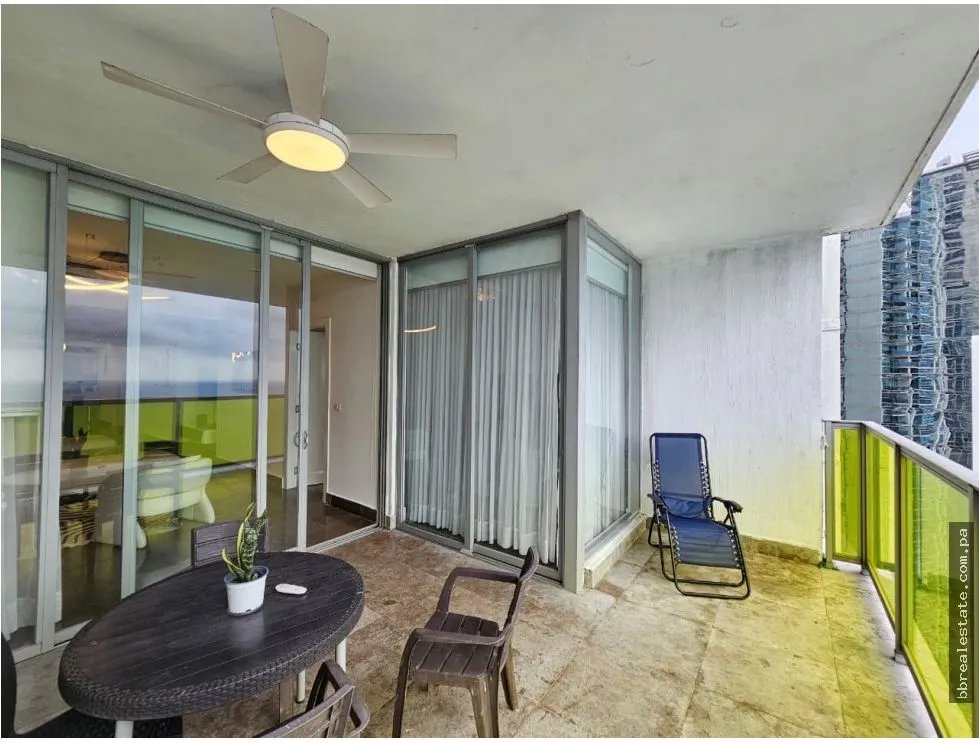 Venta de apartamento en PH Yoo & arts Tower, Avenida Balboa