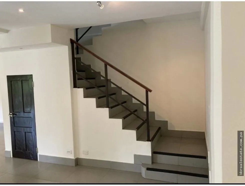 Venta de casa en Clayton