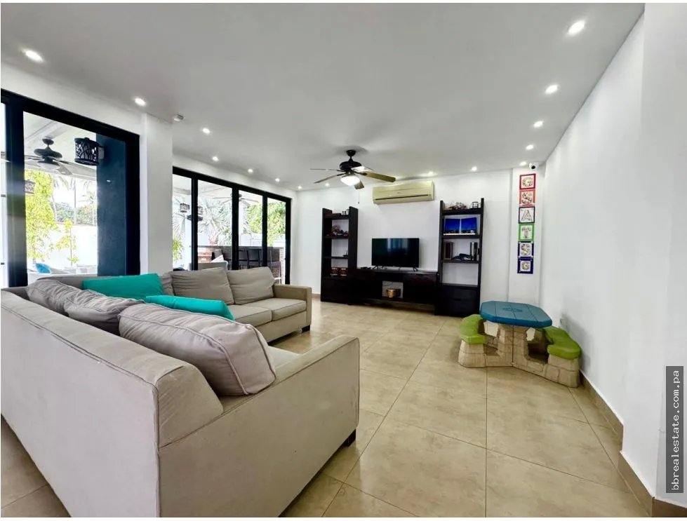 Single Family House for sale in Rio Hato