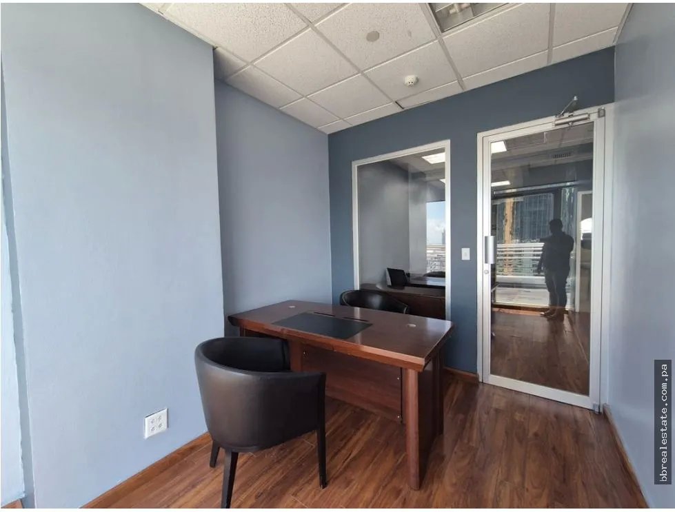 Office for rent in Calle 50