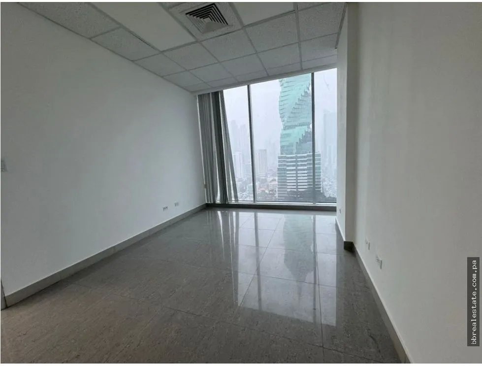Office for rent in Calle 50