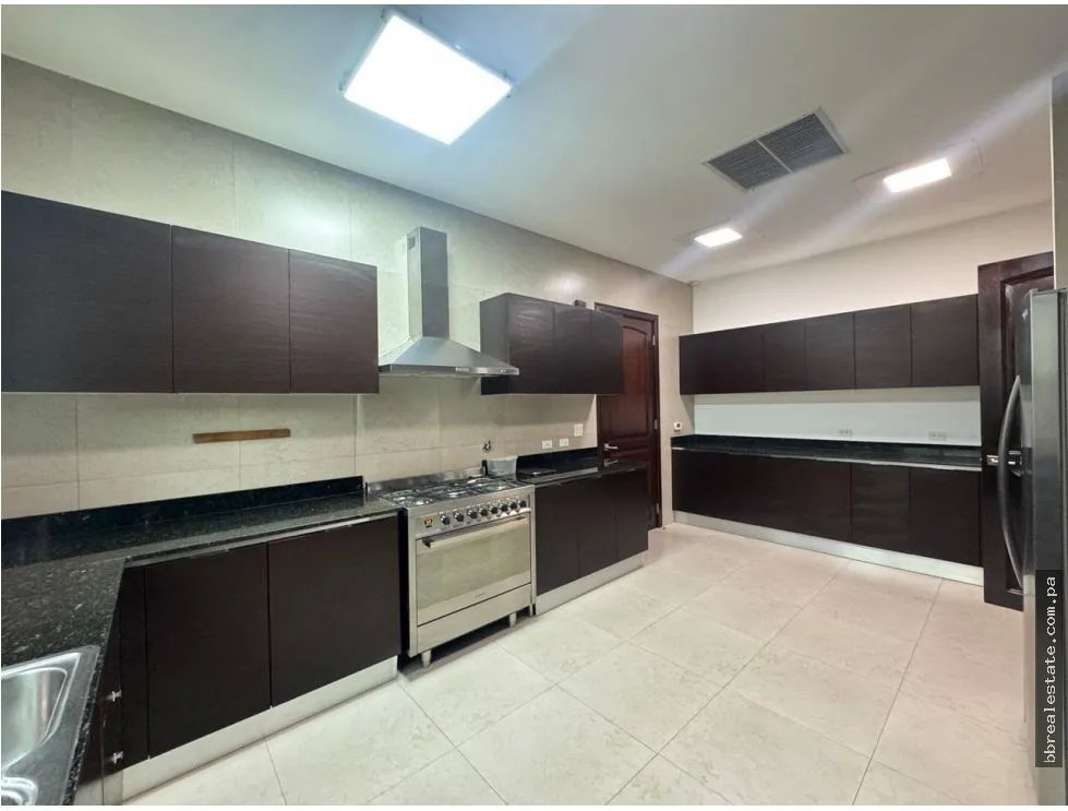 Single Family House for sale in Santa Maria