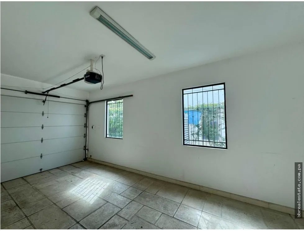 Single Family House for sale in Santa Maria
