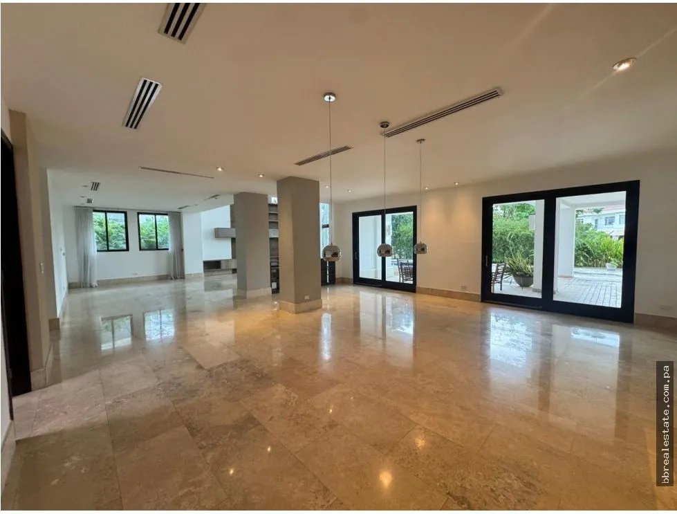 Venta de Casa en Fairway, Santa María