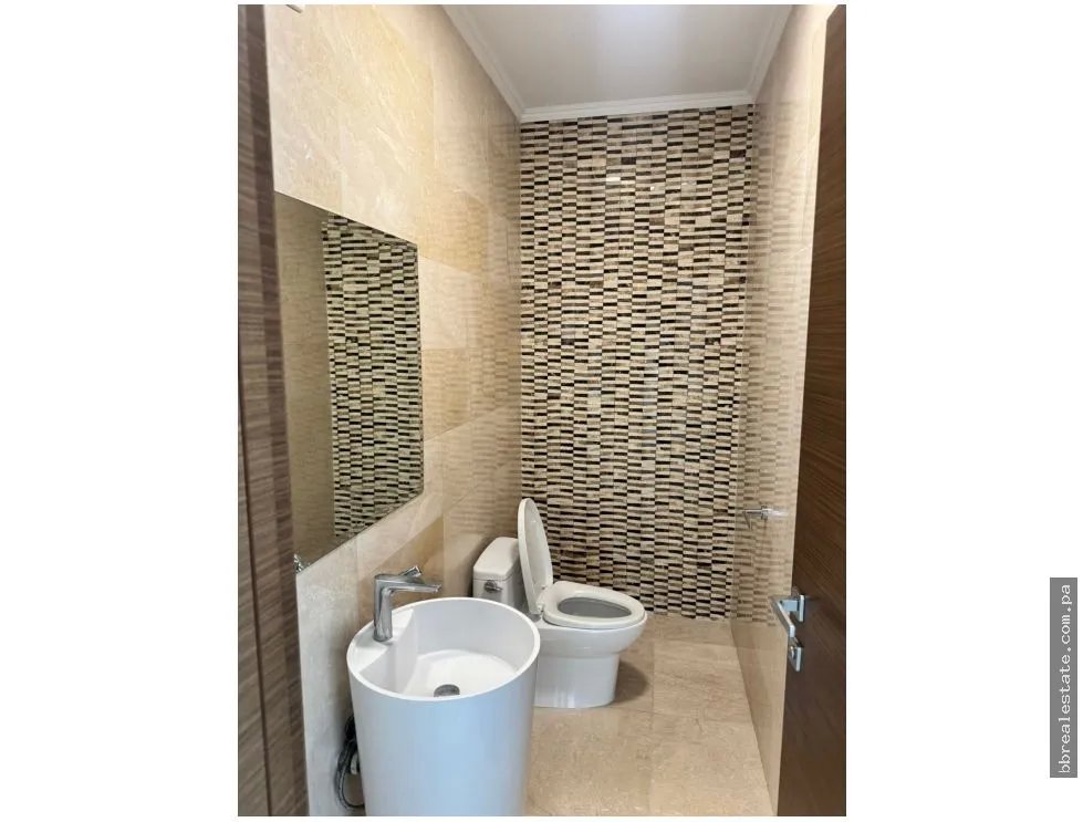 Venta de apartamento en Costa del Este, PH ParkLane