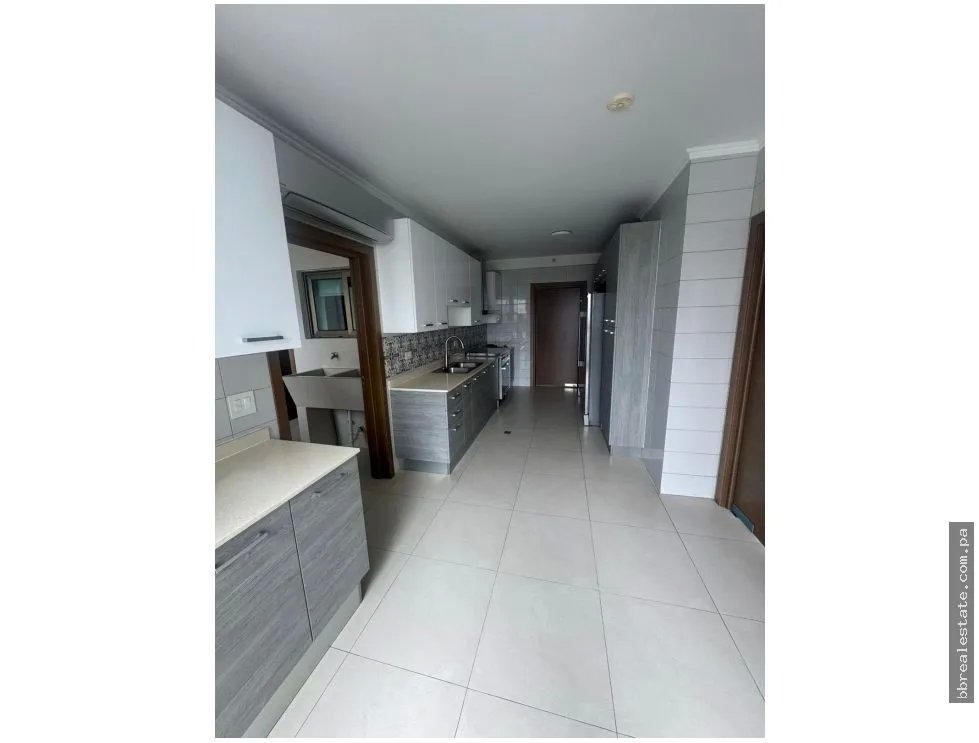 Venta de apartamento en Costa del Este, PH ParkLane