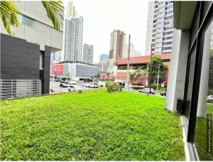Alquiler de Local Comercial con Terraza ...