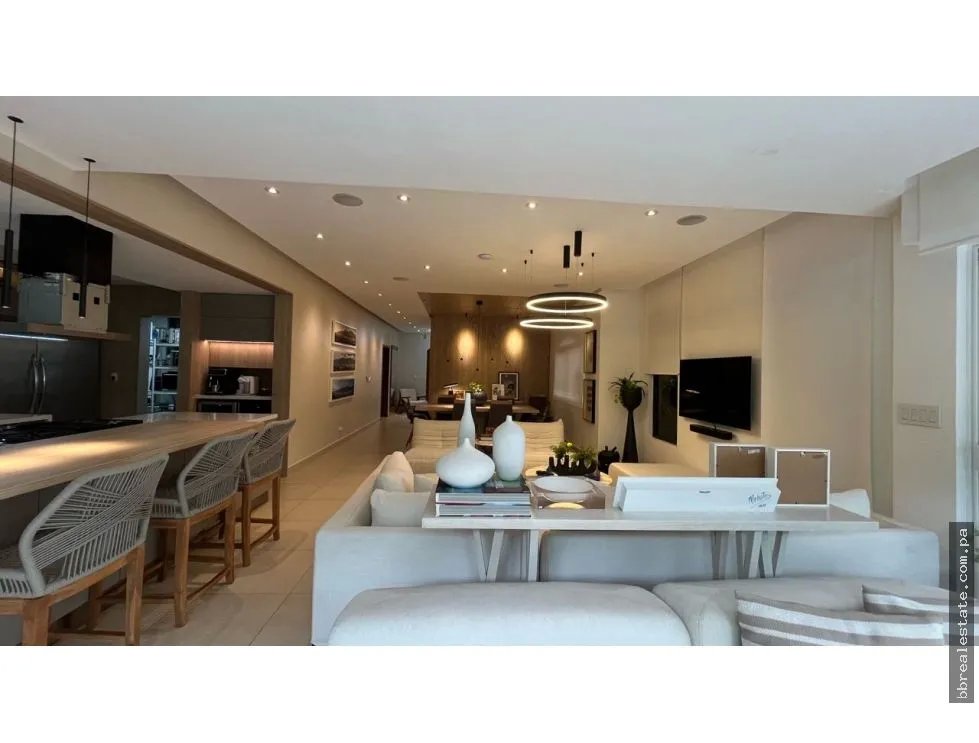 Venta de casa en Costa Sur, PH Doral