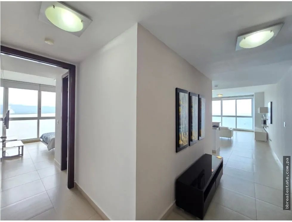 Apartment for sale in Punta Pacifica