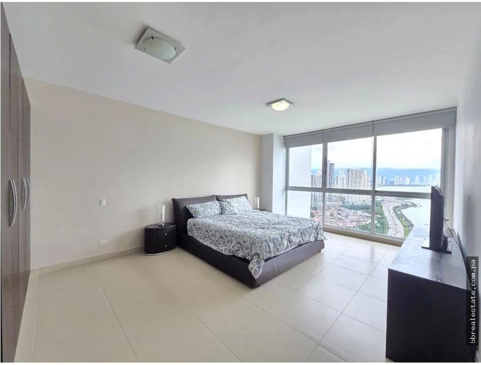 Venta de apartamento en PH Oceanaire, Punta Pacífica