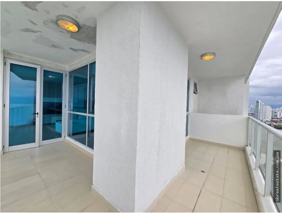Venta de apartamento en PH Oceanaire, Punta Pacífica
