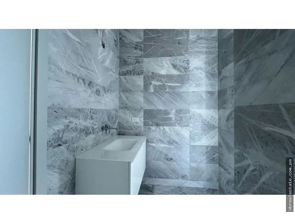 Venta de Pent House, The Ivy, Santa Maria