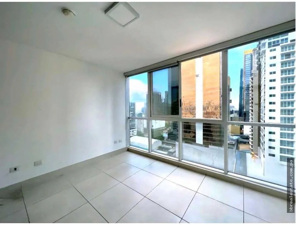 Venta de apartamento en PH Park City, Obarrio