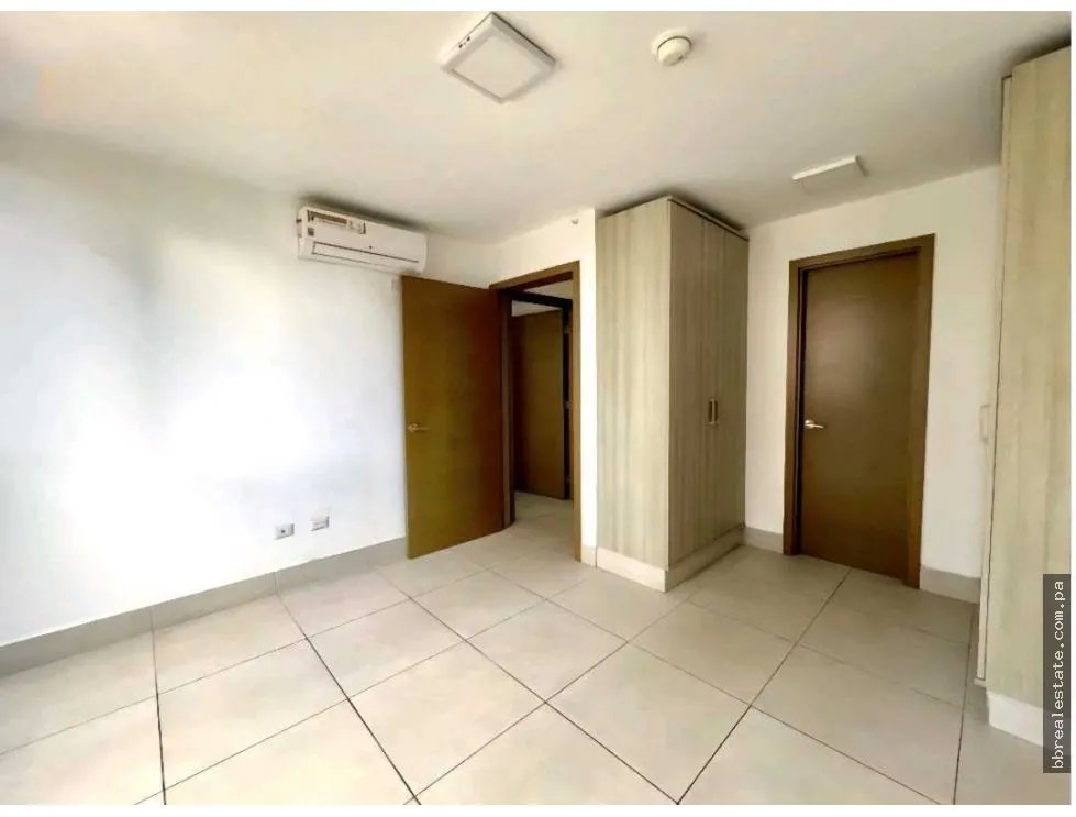 Venta de apartamento en PH Park City, Obarrio