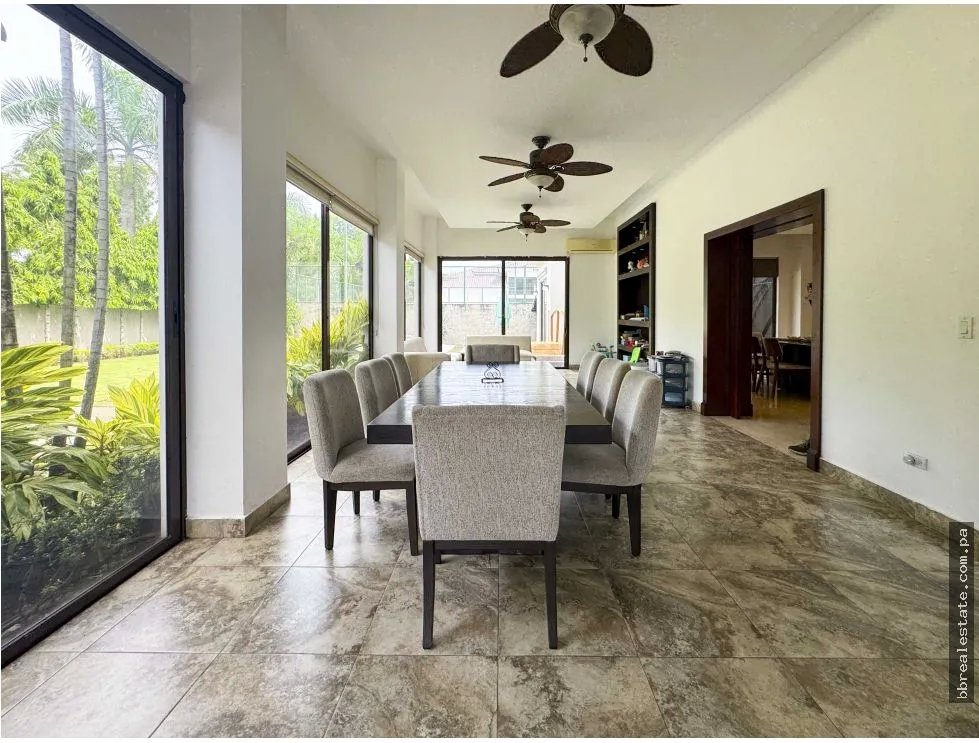Venta de casa en Costa del Este, Panamá.