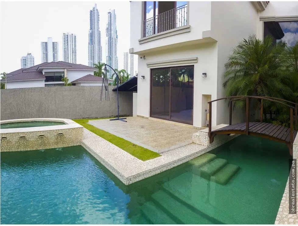Venta de casa en Costa del Este, Panamá.