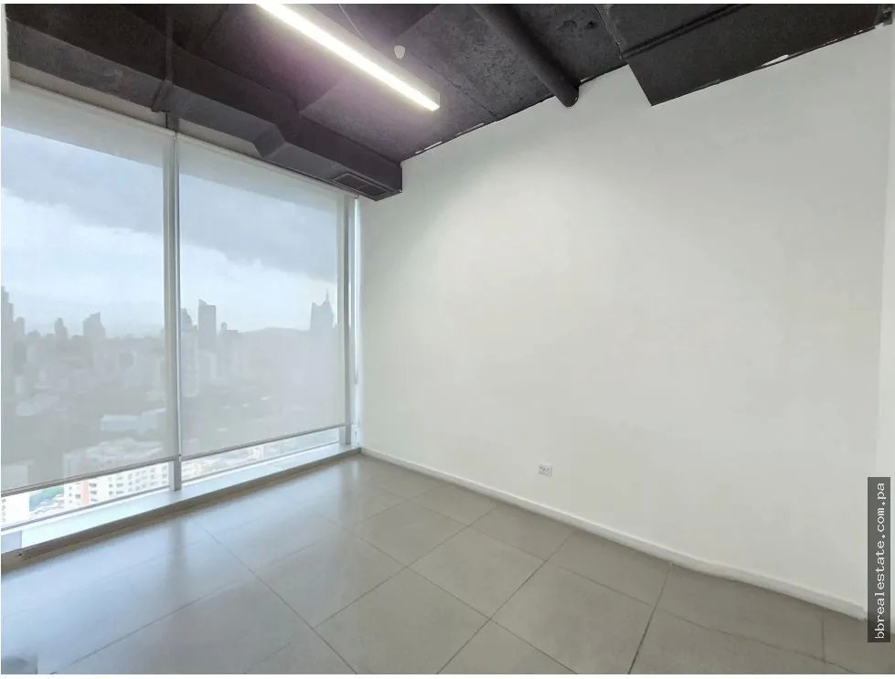 Office for rent in Punta Pacifica
