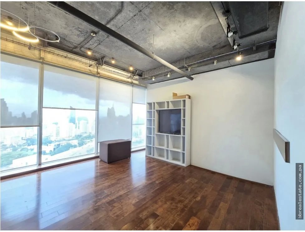 Office for rent in Punta Pacifica