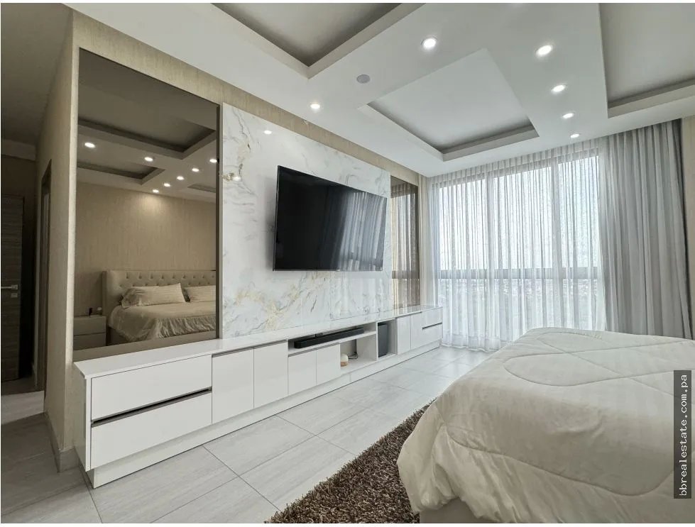 Venta de apartamento en Costa del Este, PH Park View