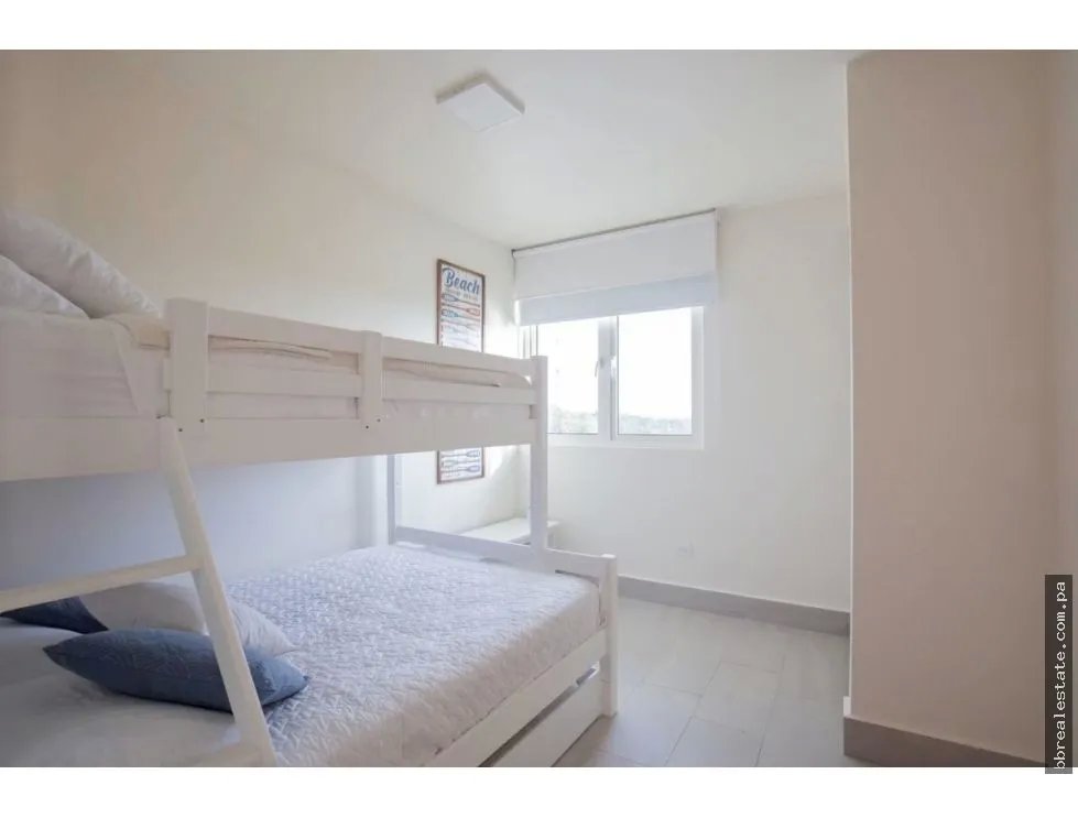 Venta de apartamento en Colón, Playa Escondida