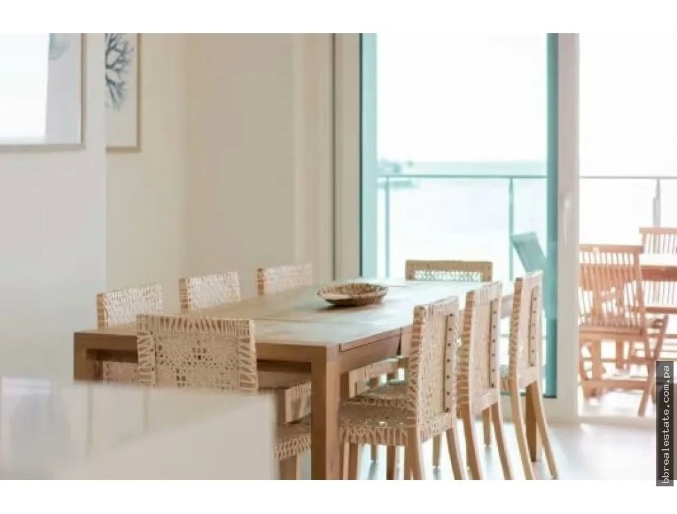 Venta de apartamento en Colón, Playa Escondida