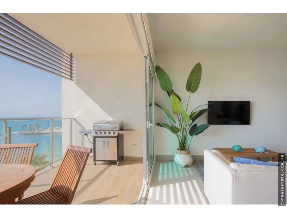 Venta de apartamento en Colón, Playa Escondida
