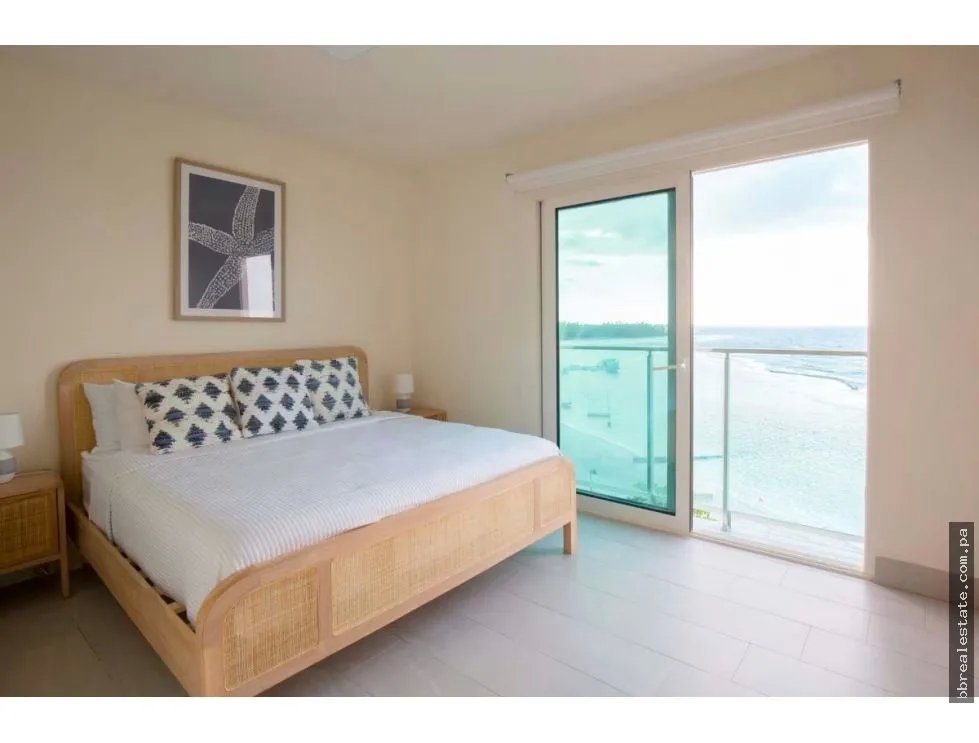 Venta de apartamento en Colón, Playa Escondida