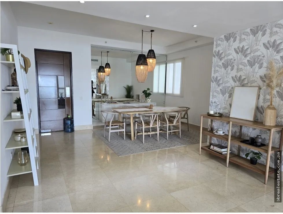 Venta de apartamento en Costa del Este, Panamá, Ph Paramount