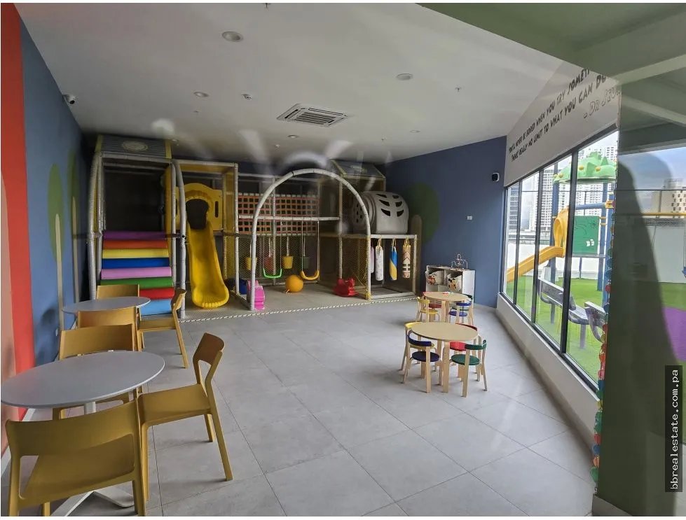 Venta de apartamento en Costa del Este, Panamá, Ph Paramount