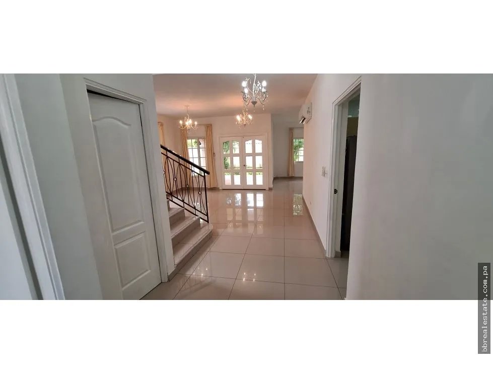 Venta de casa en Costa Sur, Villa Valencia