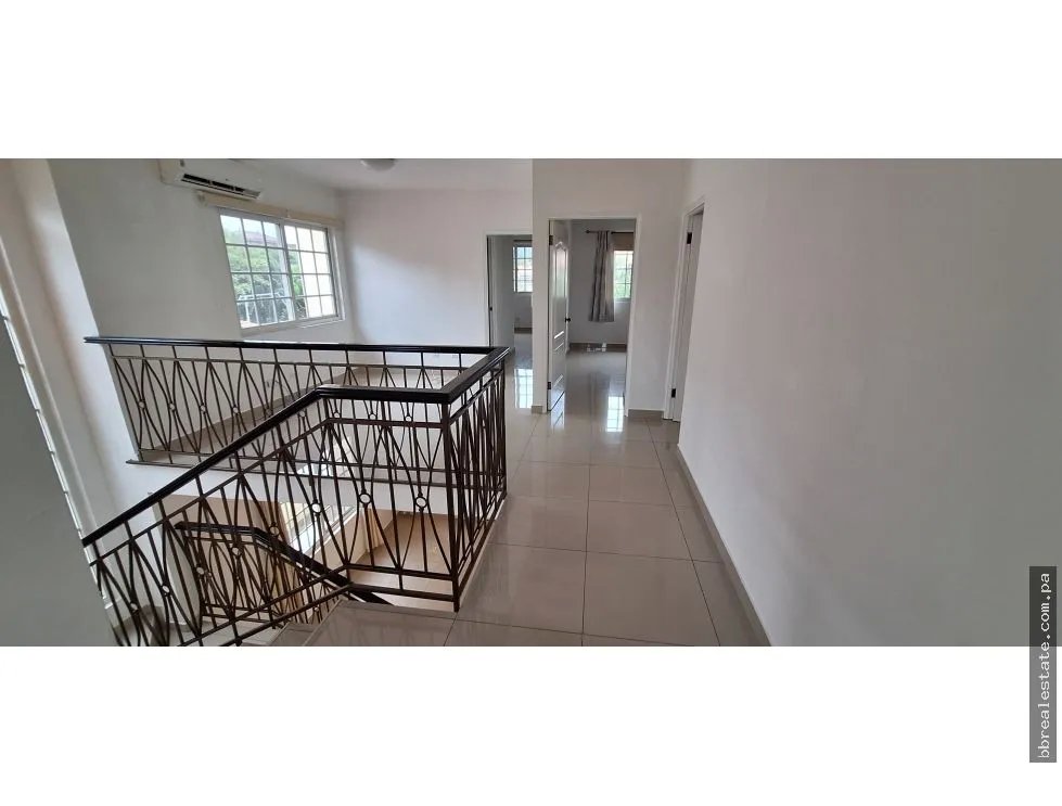 Venta de casa en Costa Sur, Villa Valencia