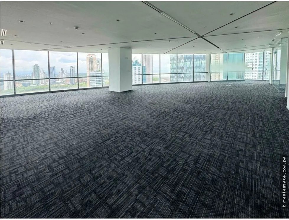 Se vende oficina en Costa del Este, Torre Financial Park