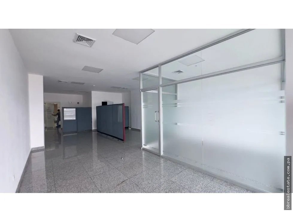 Oficina en alquiler en Costa del Este, Avenida Cincuentenario