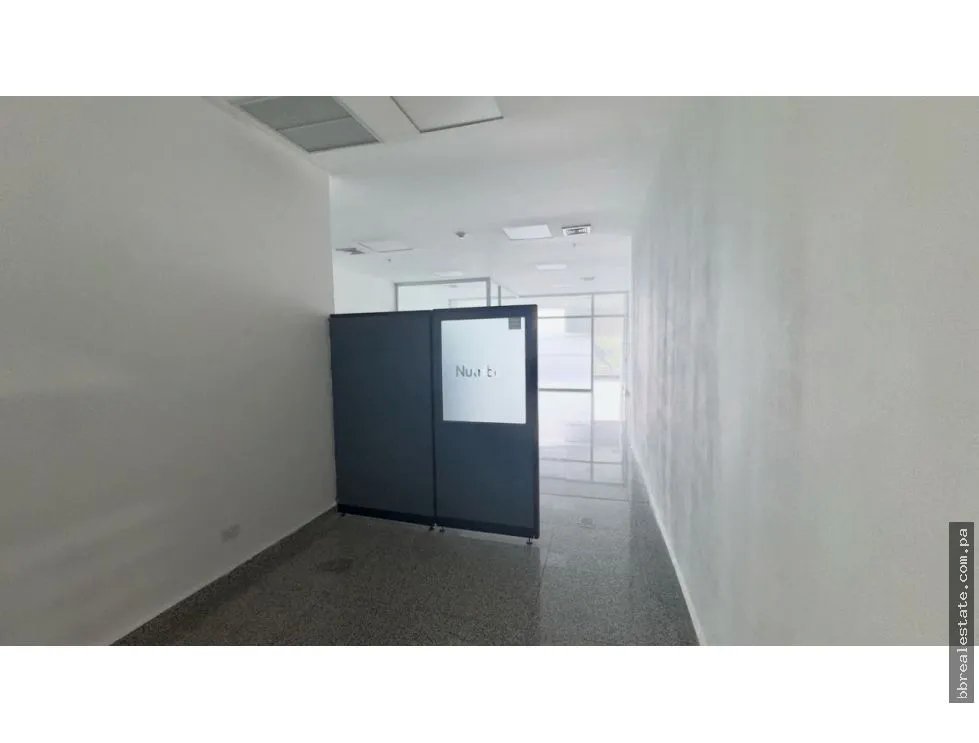 Office for rent in Costa del Este