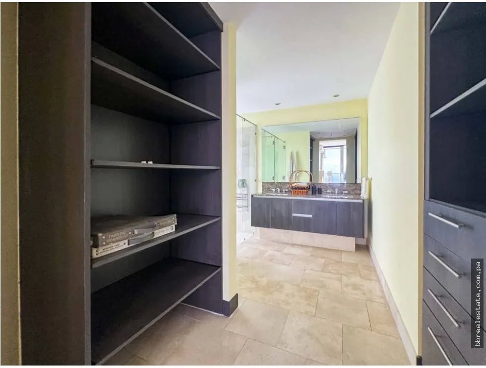 Penthouse for sale in Punta Pacifica