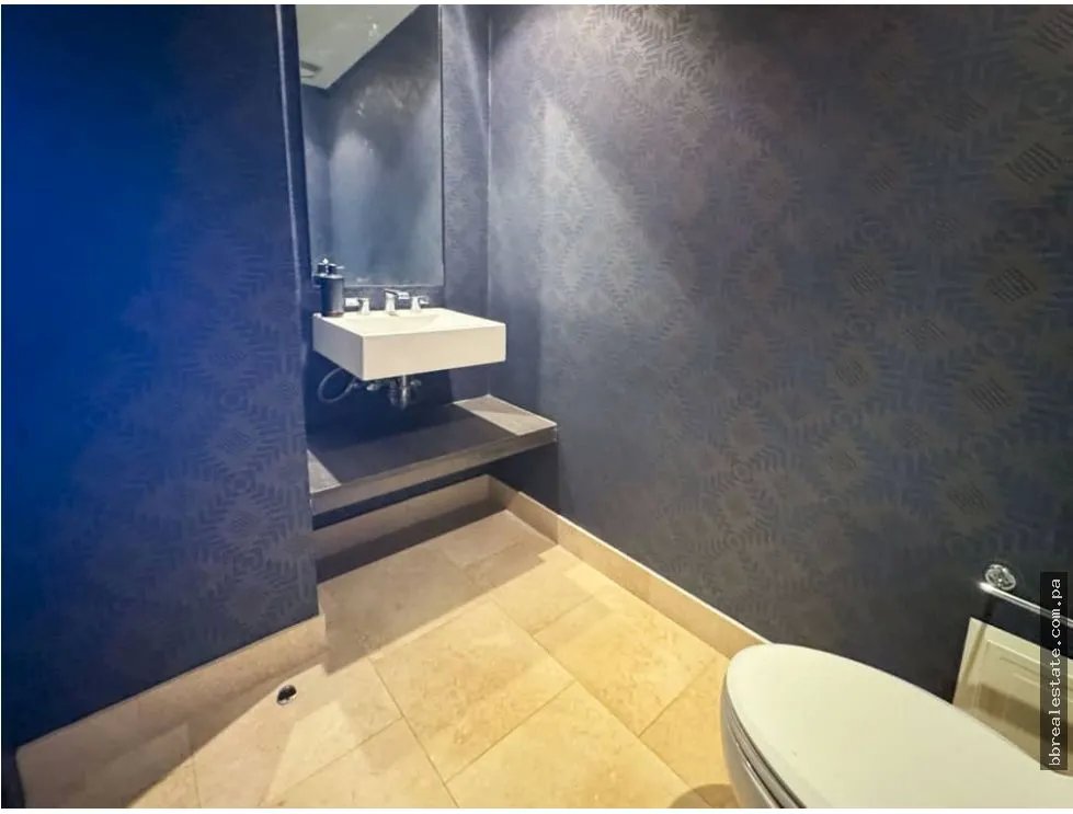 Penthouse for sale in Punta Pacifica