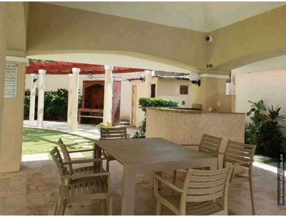 Apartment for sale in Punta Pacifica