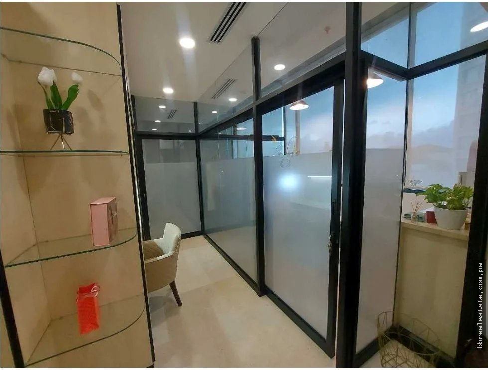 Office for sale in Betania