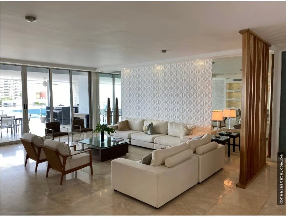 Apartment for sale in Punta Pacifica