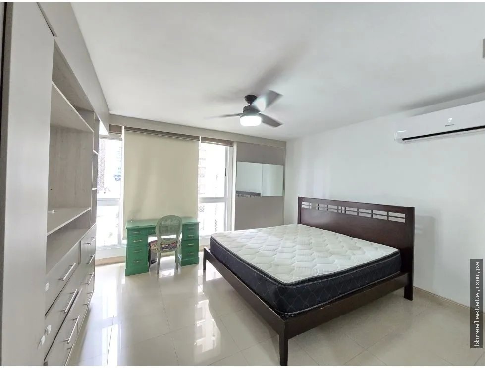 Apartment for sale in Obarrio