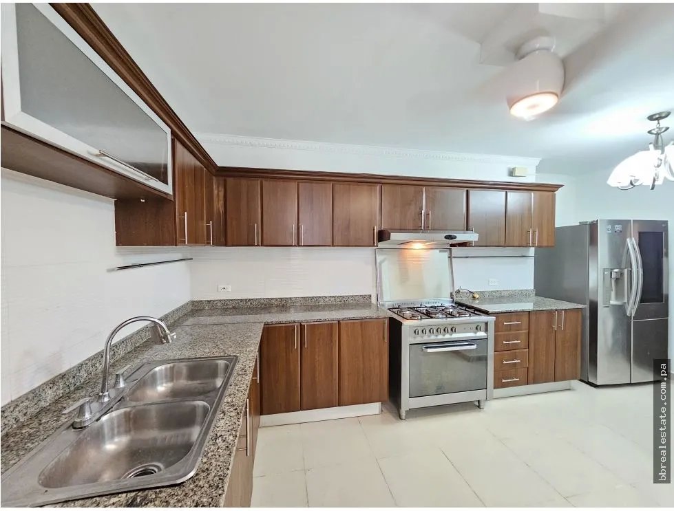 Venta de apartamento en Obarrio, Ph Sophia Tower