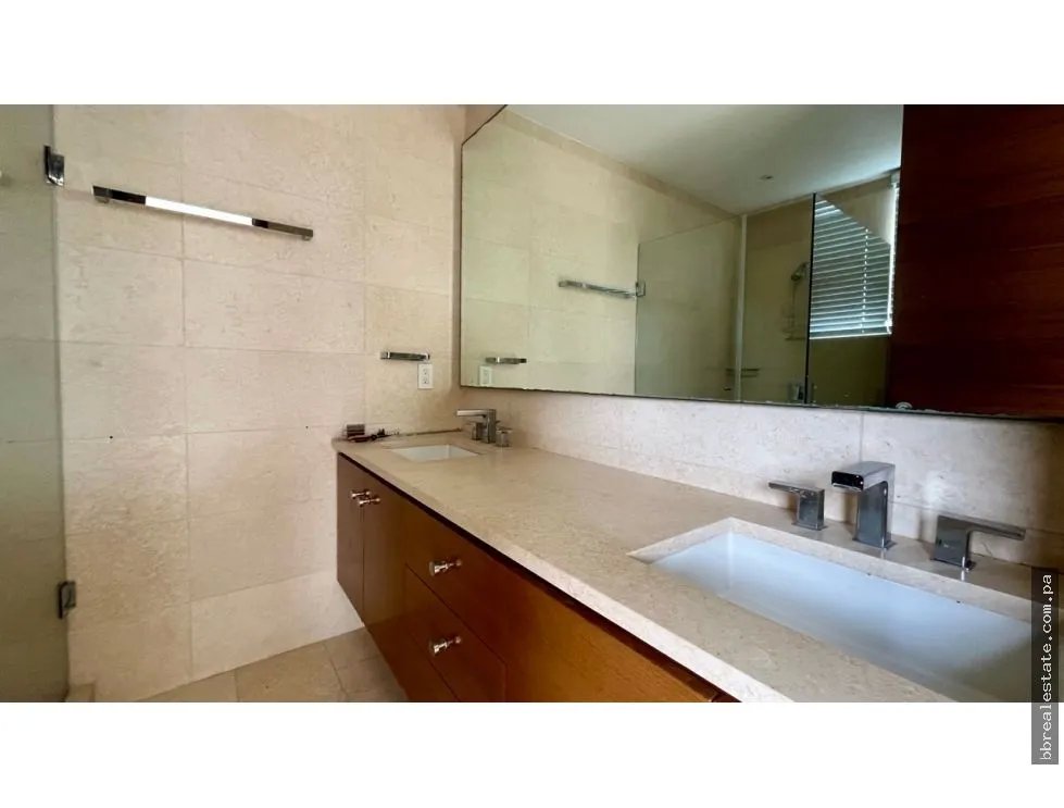 Apartment for sale in Santa Maria