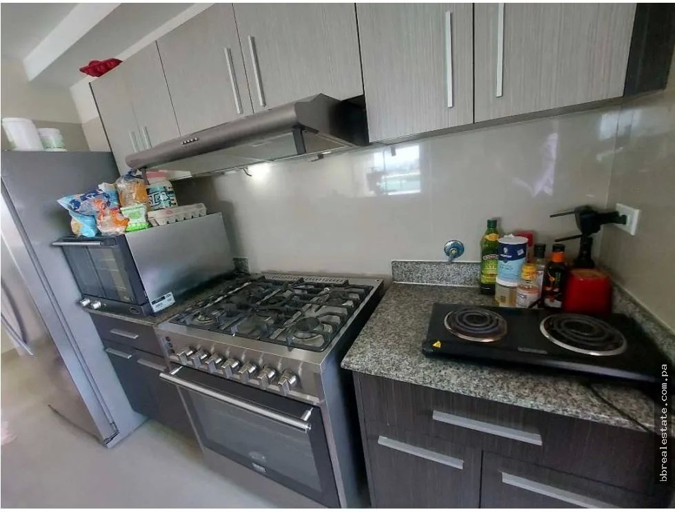 Venta de Apartamento en PH Leaf Tower, Betania