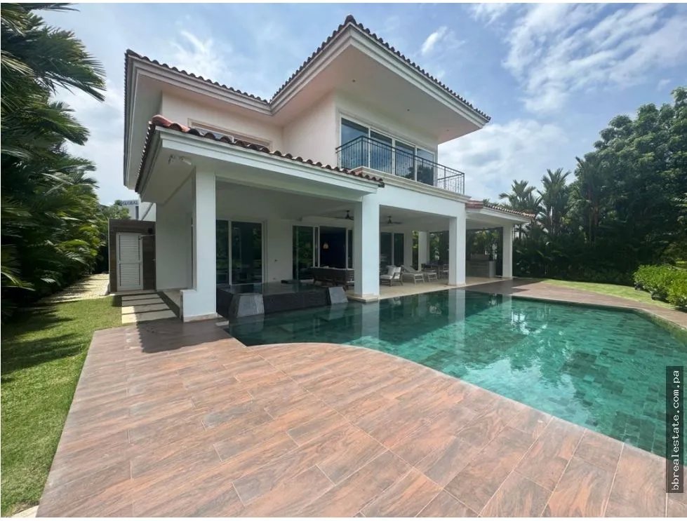 Apartment for sale in Santa Maria