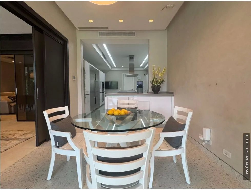 Apartment for sale in Santa Maria