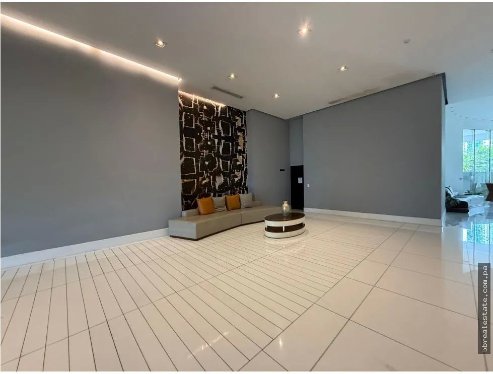Apartment for sale in Punta Pacifica