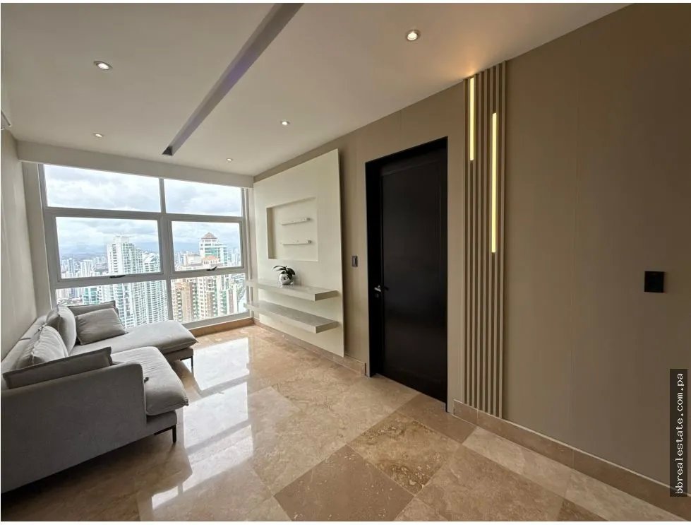 Venta de apartamento Remodelado en Ph Q Tower, Punta Pacífica
