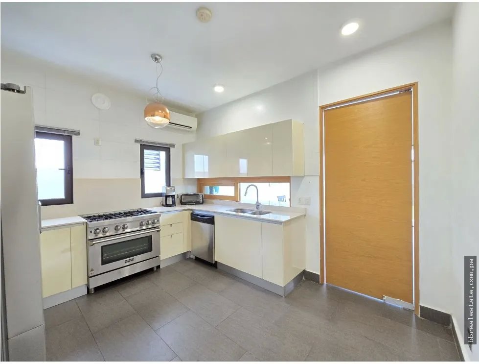 Single Family House for sale in Altos de Panama
